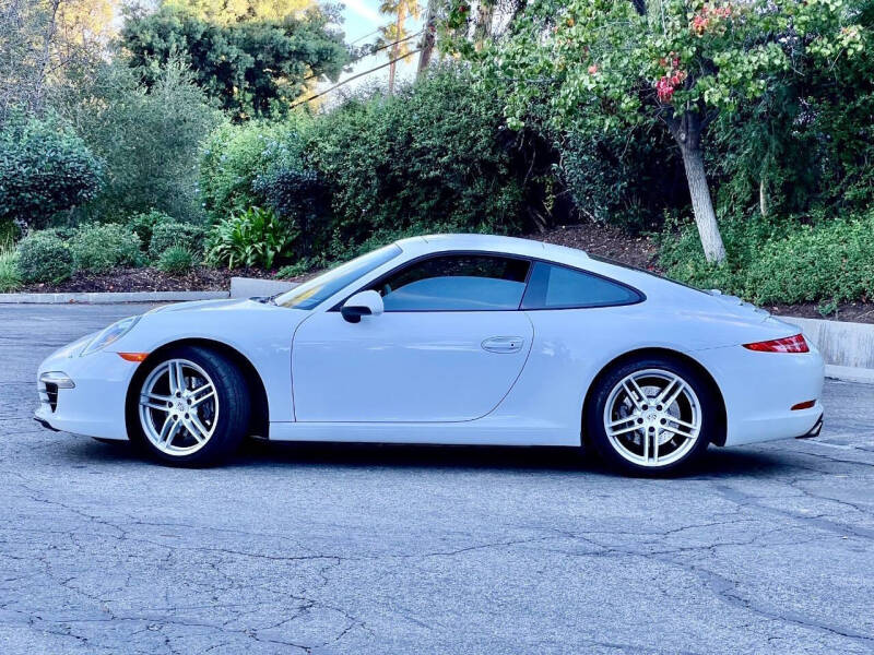 2013 Porsche 911 Carrera