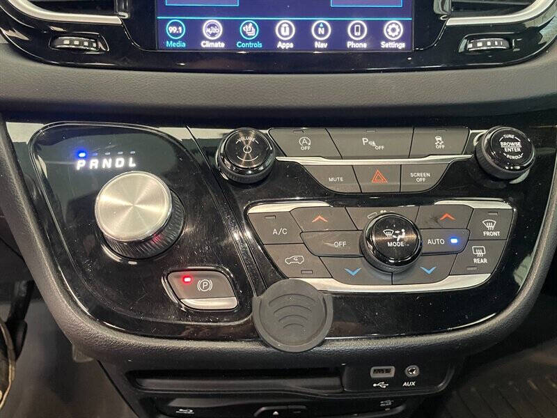 2018 Chrysler Pacifica Touring L Plus