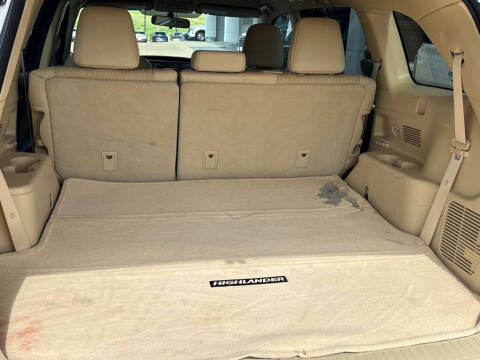 2014 Toyota Highlander LE Plus