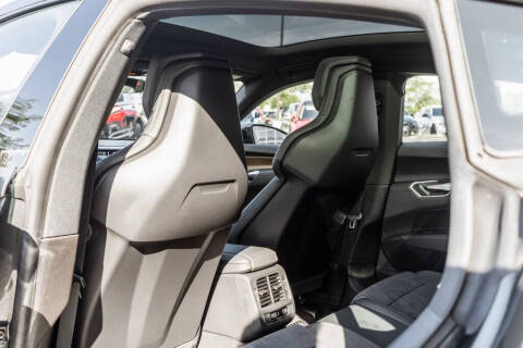 2022 Audi e-tron GT quattro Premium Plus