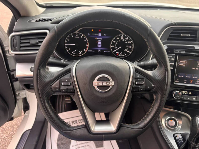 2023 Nissan Maxima 3.5 SV