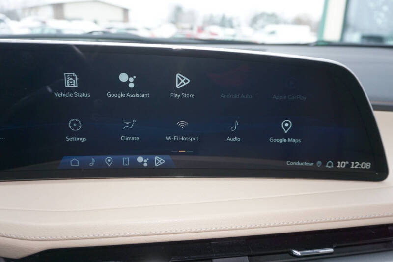 2024 Cadillac XT4 Luxury