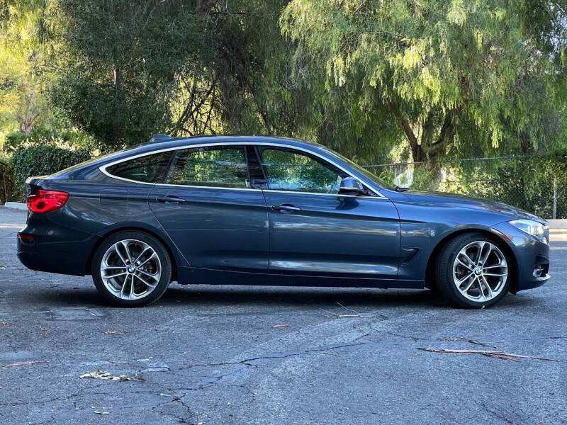 2017 BMW 3 Series 330i xDrive Gran Turismo