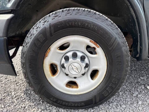 2017 Chevrolet Express LS 2500