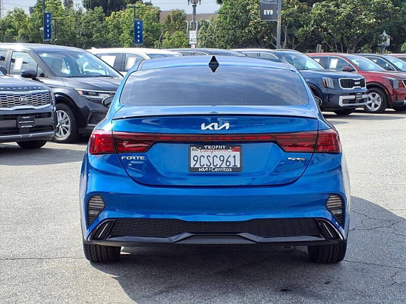 2023 Kia Forte GT-Line