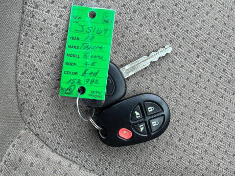 2010 Toyota Sienna