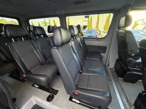 2014 Mercedes-Benz Sprinter 2500