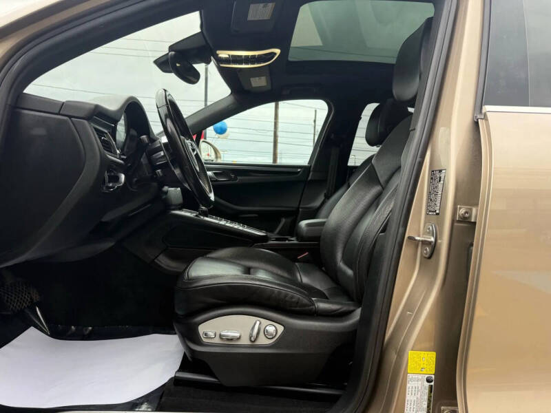 2018 Porsche Macan S