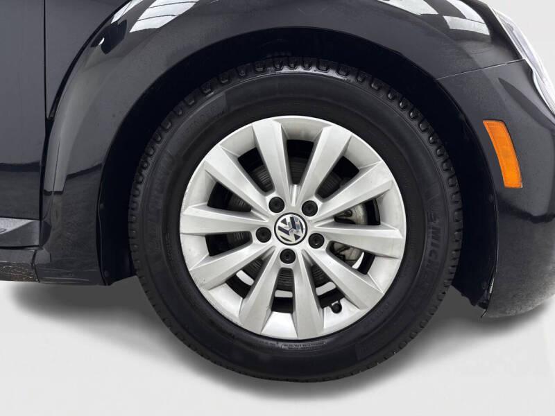 2018 Volkswagen Beetle 2.0T S
