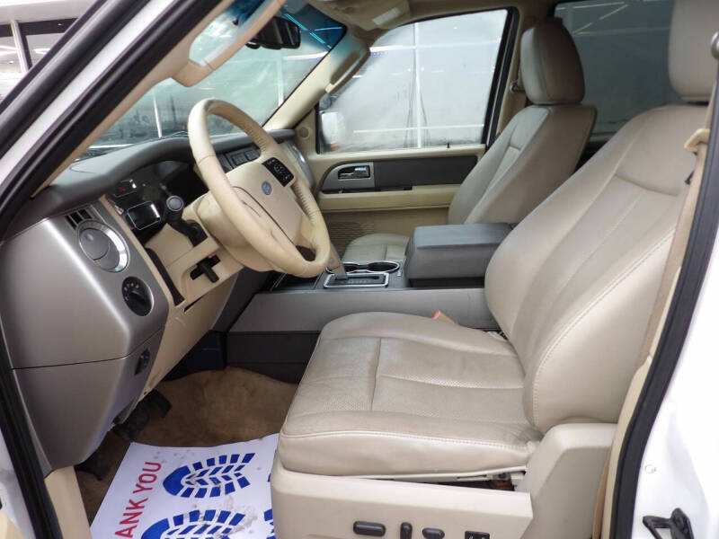 2011 Ford Expedition XLT