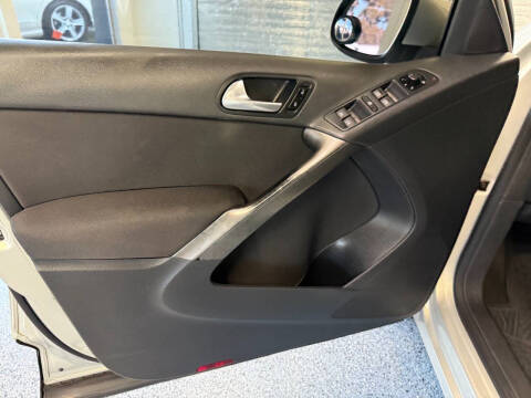 2009 Volkswagen Tiguan SE