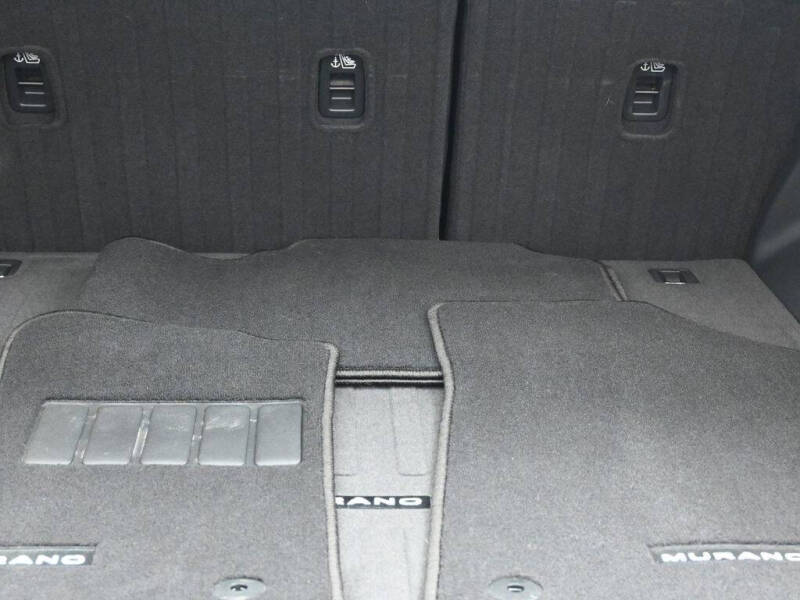 2025 Nissan Murano SV