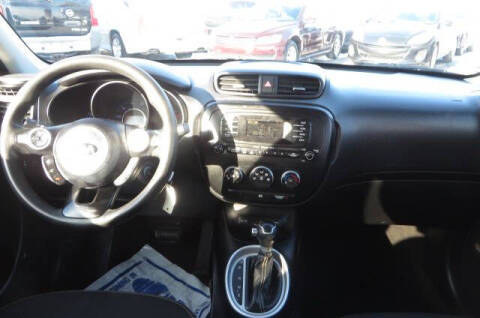 2015 Kia Soul +