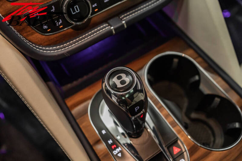 2021 Bentley Bentayga V8