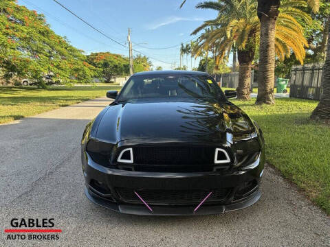 2014 Ford Mustang V6