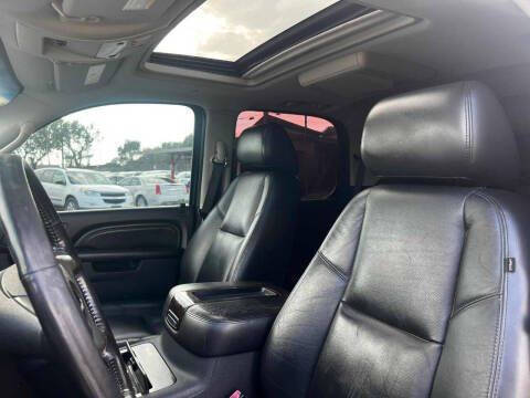 2010 GMC Yukon Denali