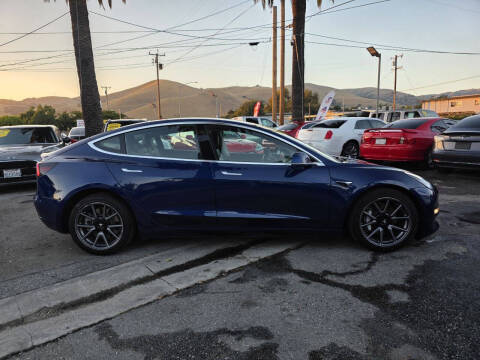 2020 Tesla Model 3 Long Range
