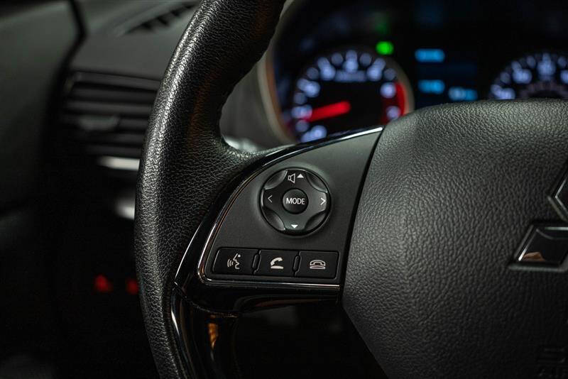 2024 Mitsubishi Eclipse Cross SE