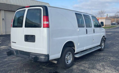 2022 Chevrolet Express 2500