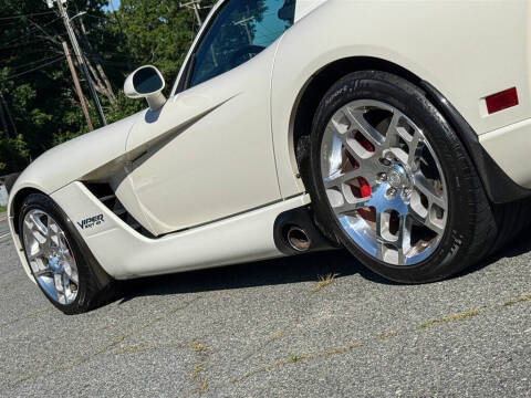 2006 Dodge Viper SRT-10
