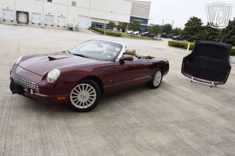 2004 Ford Thunderbird Deluxe