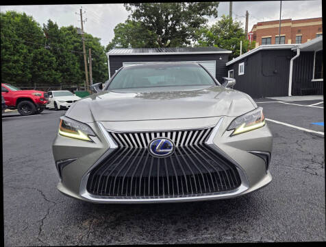 2020 Lexus ES 300h