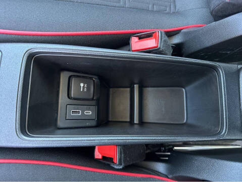 2024 FIAT 500e Inspi(RED)