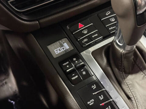 2019 Porsche Macan S