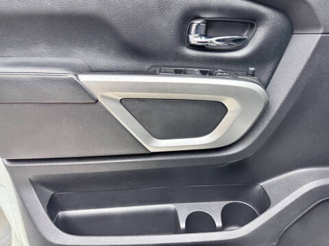 2018 Nissan Titan PRO-4X