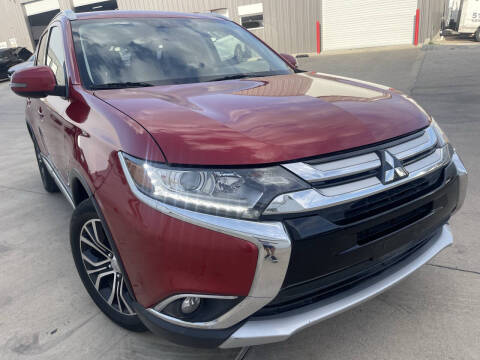 2017 Mitsubishi Outlander for sale at Hatimi Auto LLC in Buda TX