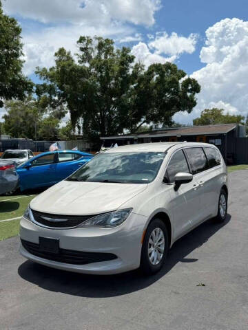 2017 Chrysler Pacifica Touring