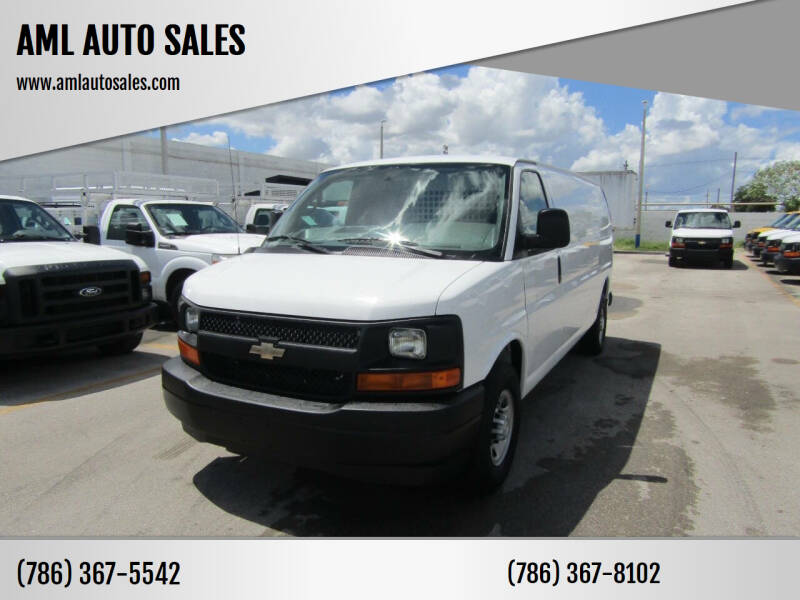 2017 Chevrolet Express Cargo Work Van's photo