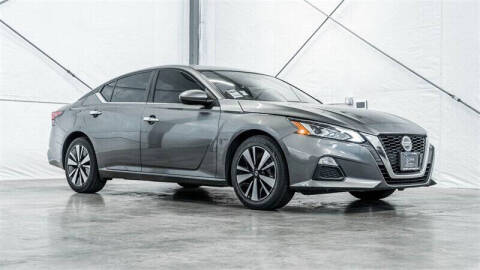 2022 Nissan Altima for sale at MUSCLE MOTORS AUTO SALES INC in Reno NV