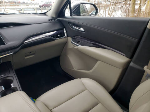 2021 Cadillac XT4 Luxury