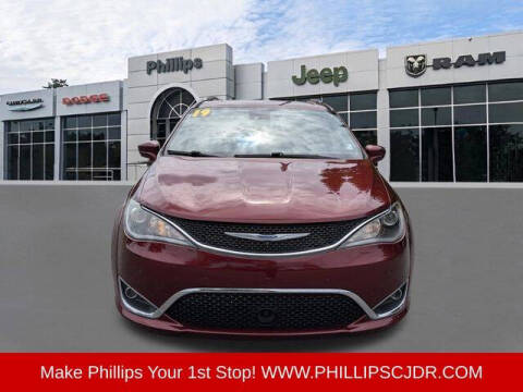 2019 Chrysler Pacifica Touring L Plus