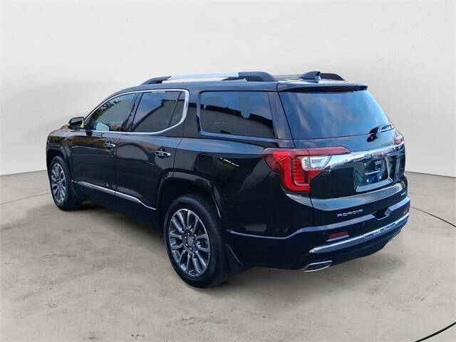 2021 GMC Acadia Denali