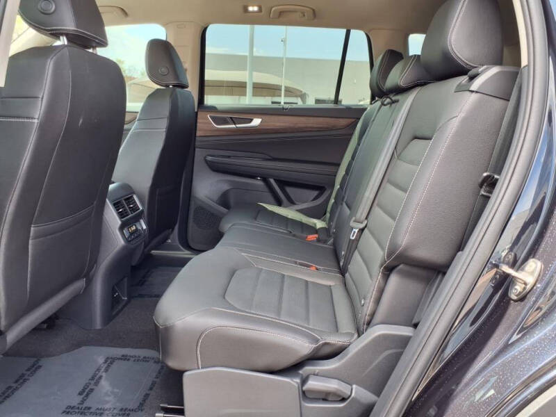 2025 Volkswagen Atlas SEL 4Motion