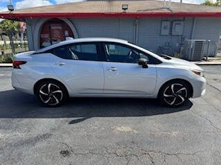 2024 Nissan Versa SR