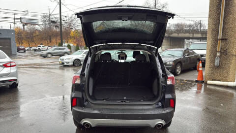 2021 Ford Escape Hybrid SEL