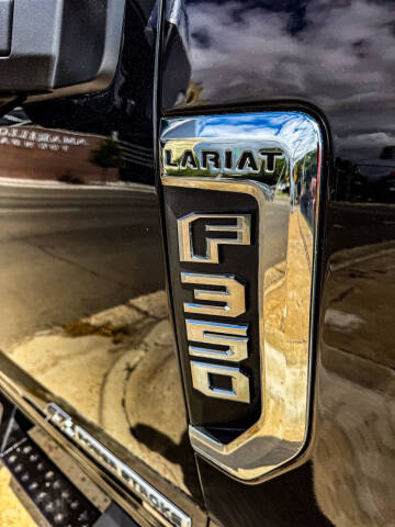 2017 Ford F-350 Super Duty Lariat