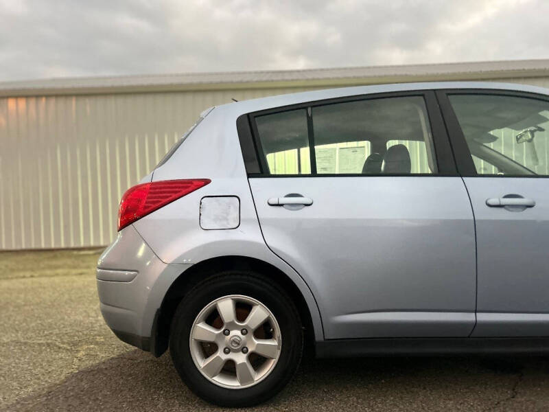 2009 Nissan Versa 1.8 SL