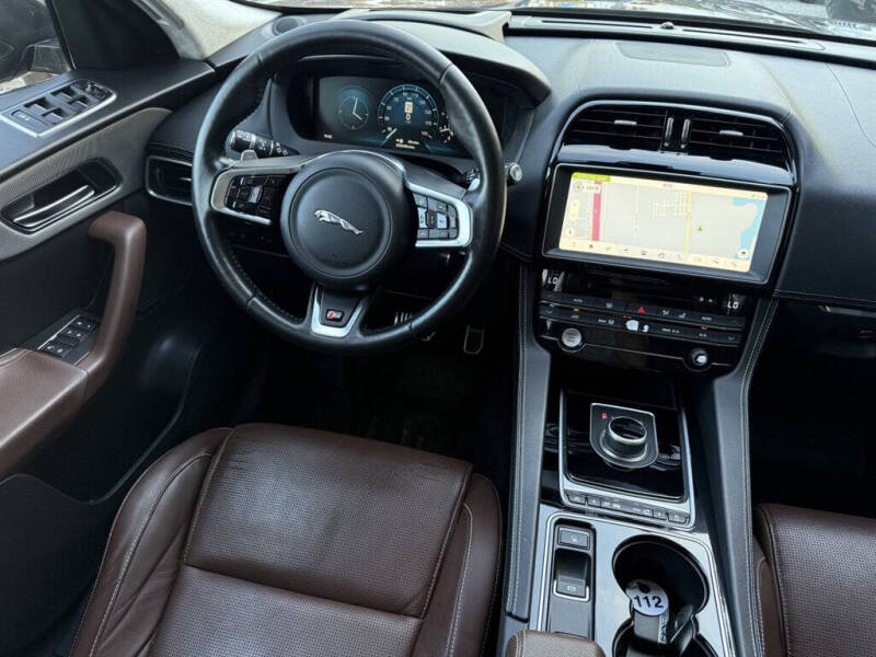 2017 Jaguar F-PACE S