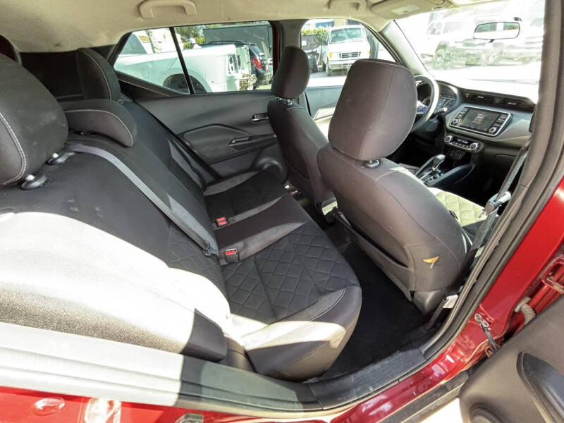 2019 Nissan Kicks SV