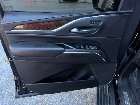 2022 Cadillac Escalade ESV Sport Platinum