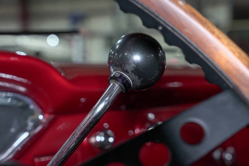 1955 Chevrolet Apache