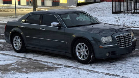 2005 Chrysler 300 for sale at Suburban Auto Sales LLC in Madison Heights MI