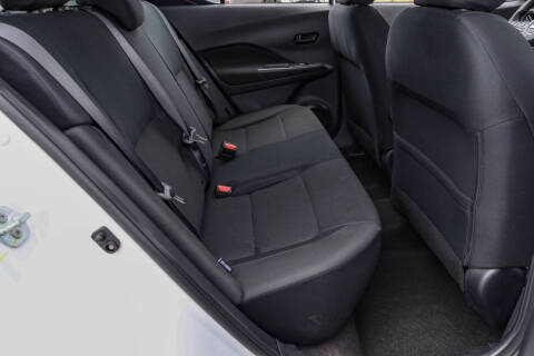 2025 Nissan Kicks Play S