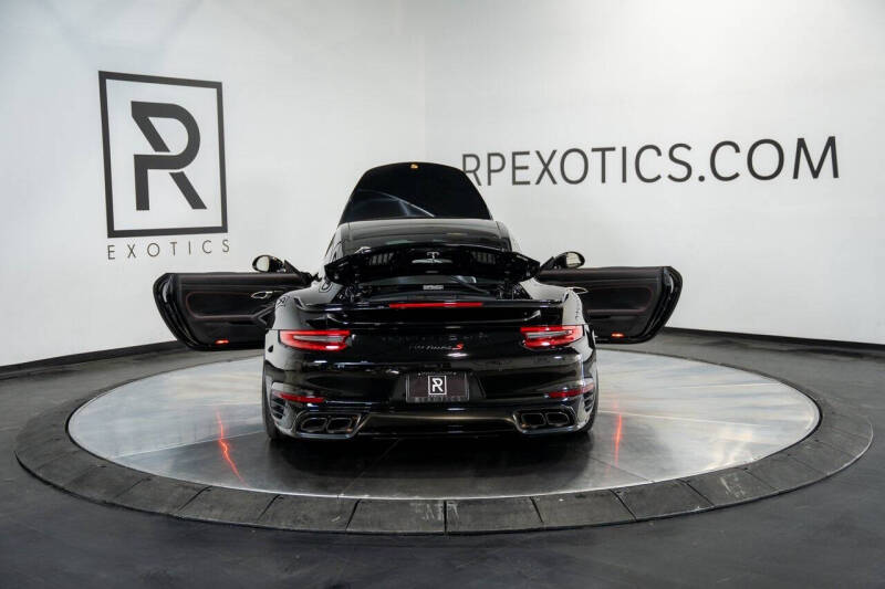 2017 Porsche 911 Turbo S