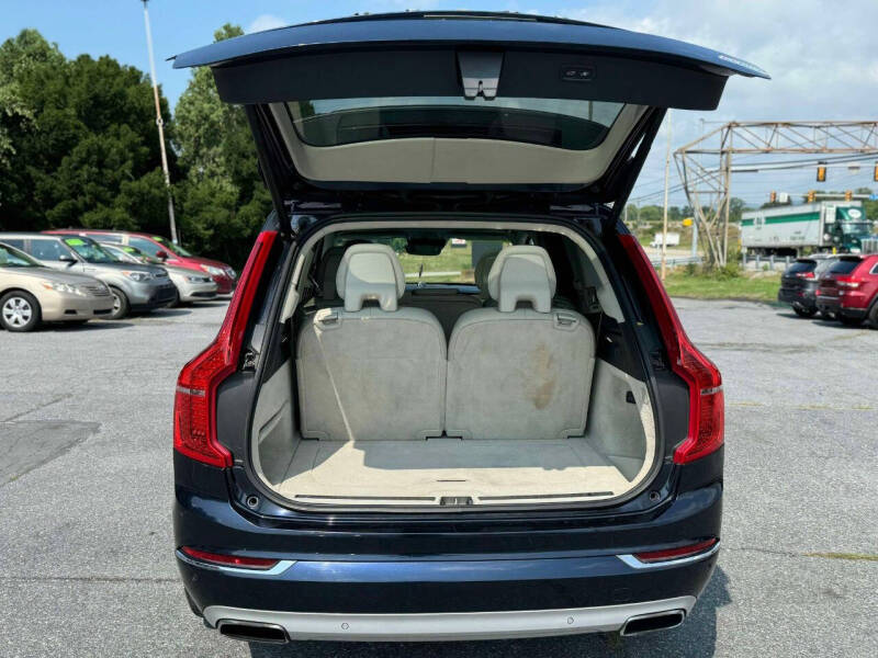 2016 Volvo XC90 Inscription photo 16