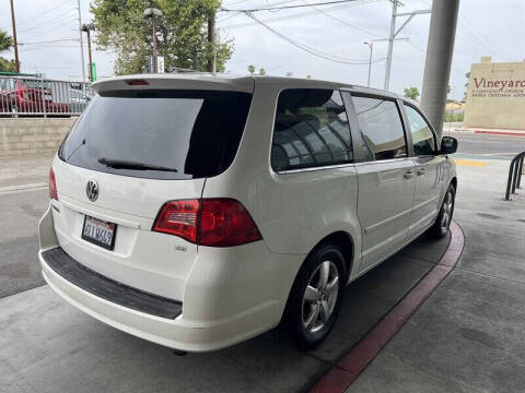 2010 Volkswagen Routan